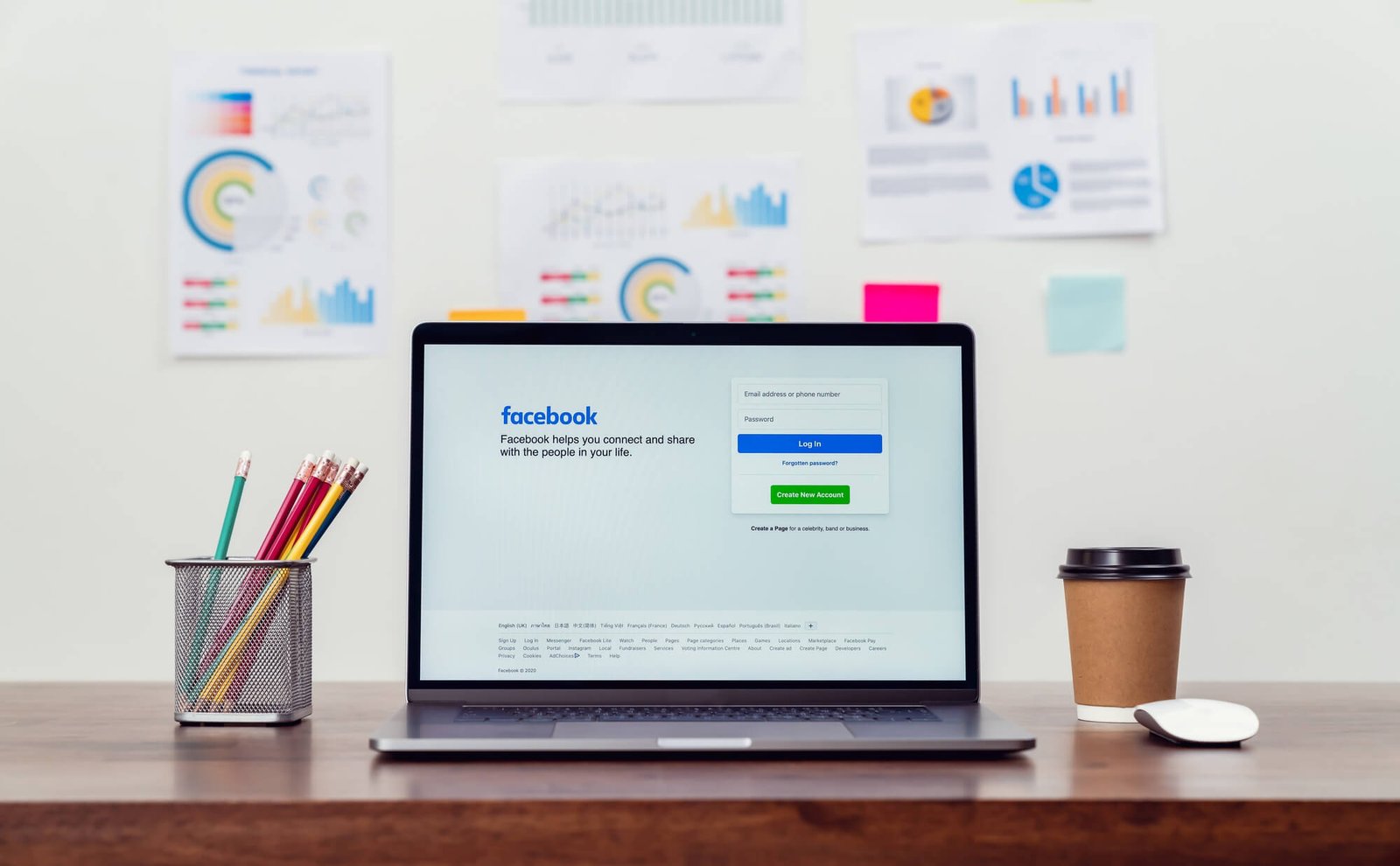 Setting up a Facebook marketing strategy